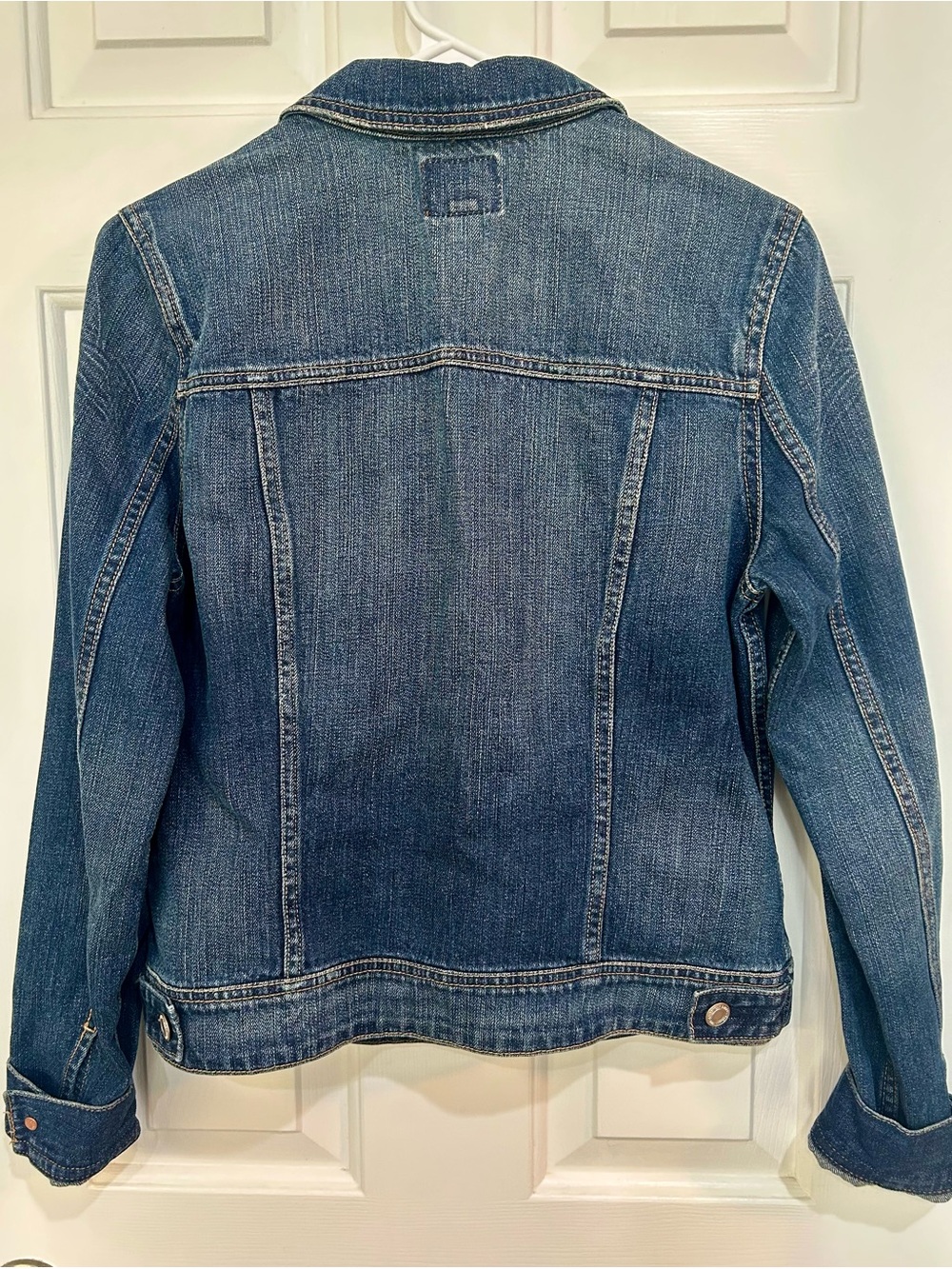 American Eagle Outfitters Distressed Denim Trucker Jacket Med Wash Women's Sz M - Picture 8 of 8